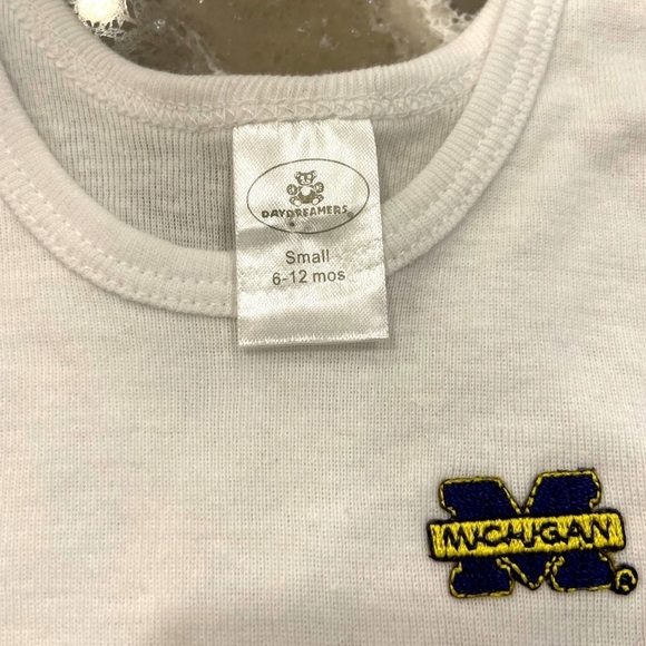 Michigan Tank Top and T-shirt Bundle - Picture 3 of 5